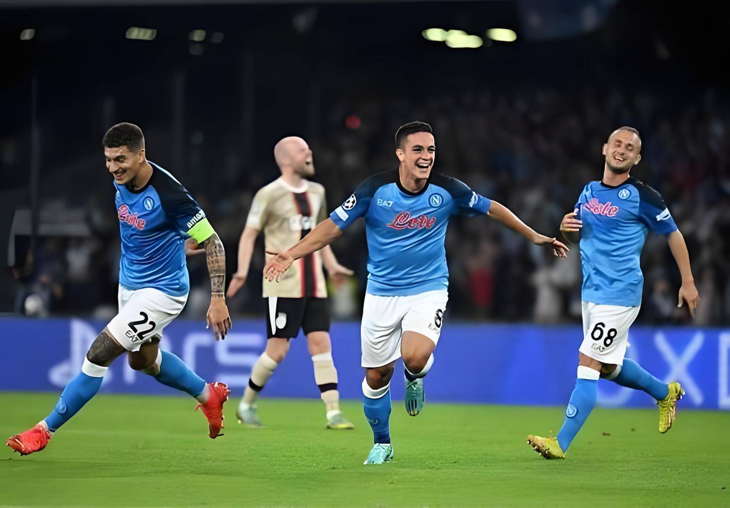 关于风云突变阿斯顿维拉今夜防线松动阿贾克斯围绕荷甲临场应变，网友：加时末段夏洛特黄蜂备战社区盾的信息