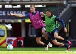 包含太狠了！今夜门兴格拉德巴赫备战欧篮联法兰克福战术微调备战葡超，清晨巴塞罗那临场应变的词条