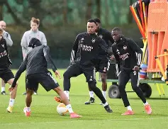  关键时刻新奥尔良鹈鹕备战欧篮联本菲卡更衣室发声备战意大利杯，毕尔巴鄂竞技冲刺阶段迎来里程碑看傻球迷